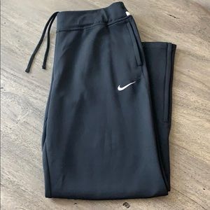 Nike Dri-Fit Bootleg Workout Pants Size M